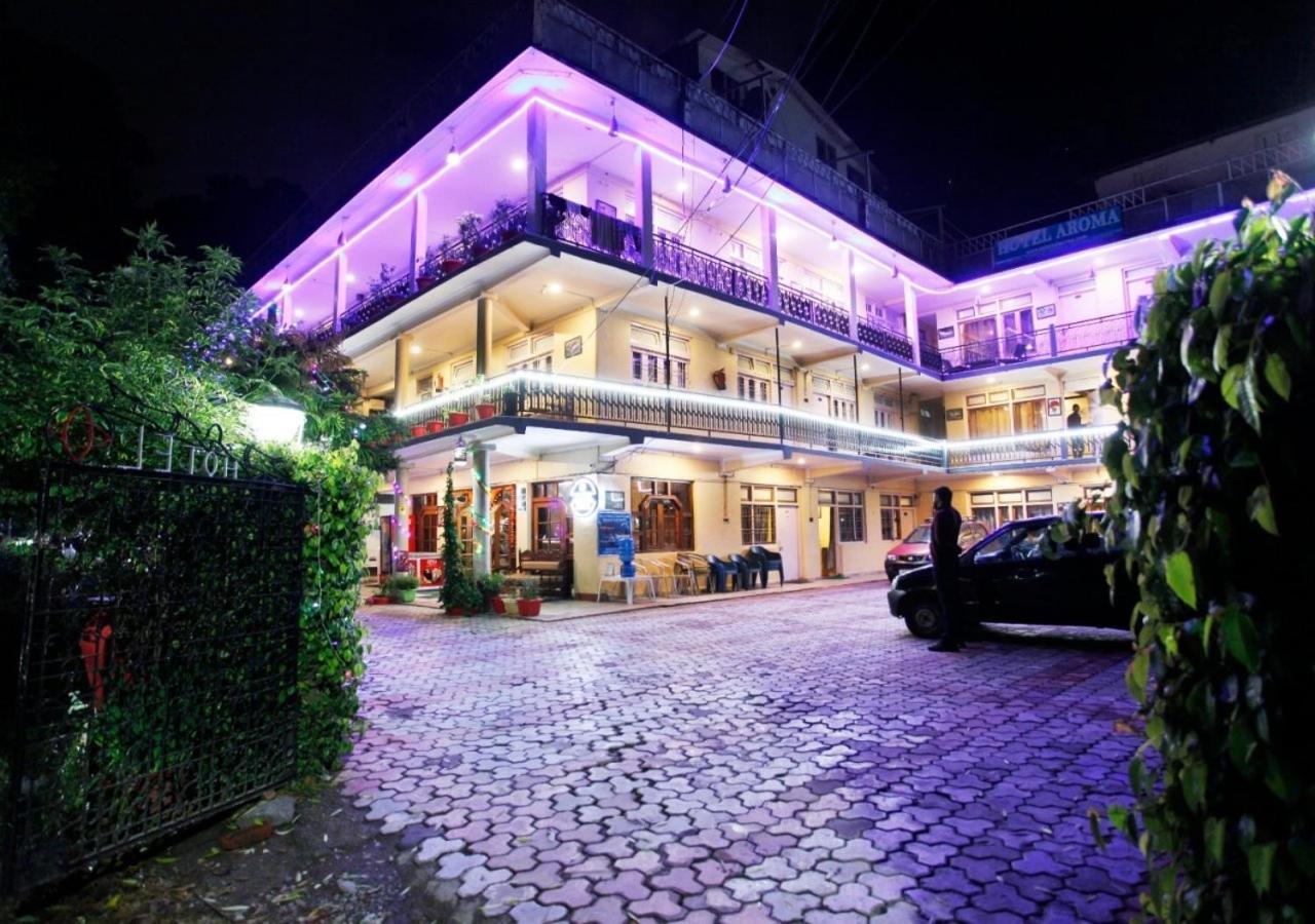 Hotel Aroma Nainital In House Parking Exterior photo